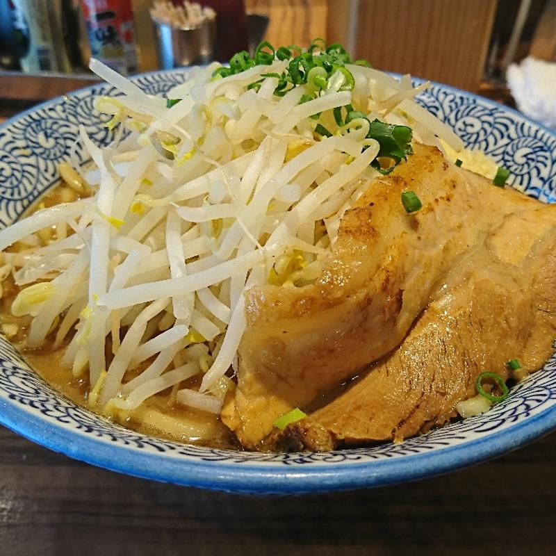 濃厚らーめん 並盛り(ラーメン燈郎)