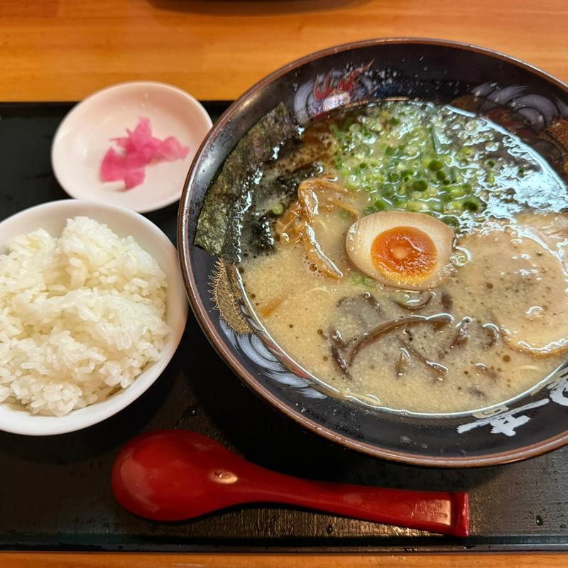 ギョーザセット(とんこつらーめん黒竜)