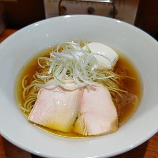 鶏魚介醤油そば 煮卵入り