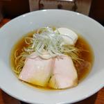 鶏魚介醤油そば 煮卵入り
