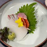 刺身盛り合わせ(鈴亭 （リンテイ）)