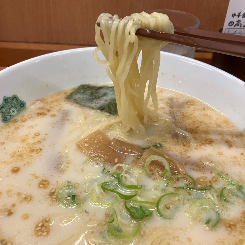 とんこつラーメン(日高屋 小田急マルシェ永山店 )