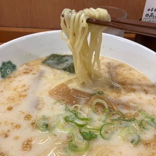 とんこつラーメン(日高屋 小田急マルシェ永山店 )