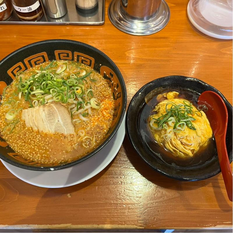 胡麻味噌ラーメンスーパー　半天津飯セット(希望軒 泉南店)