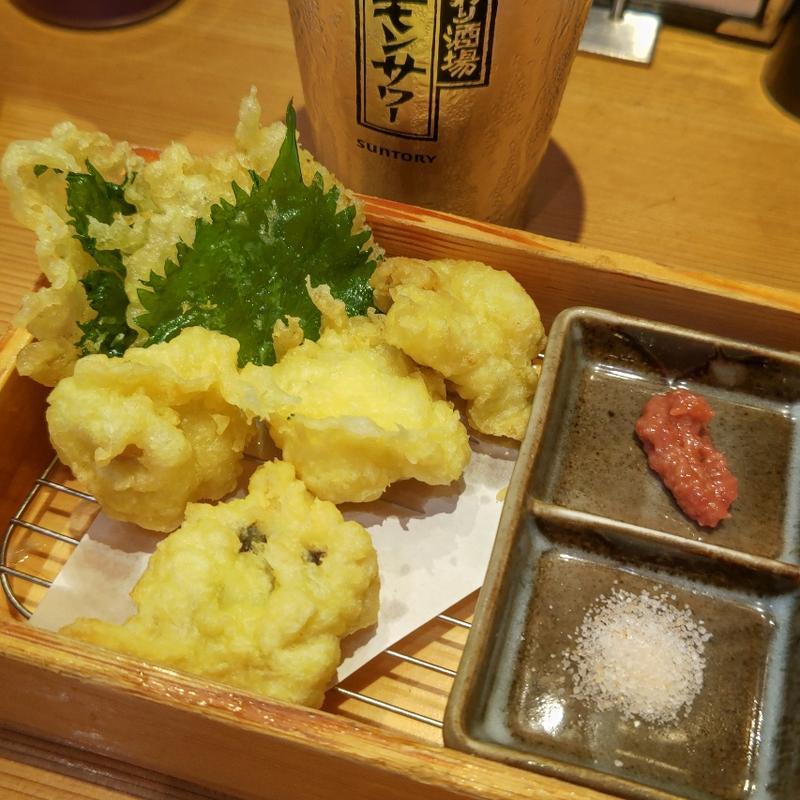 国産天然鱧と大葉の天ぷら (鮨・酒・肴 杉玉 大船)