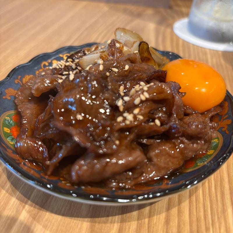 すきやき丼(和牛小皿 しんうち 虎ノ門ヒルズ)