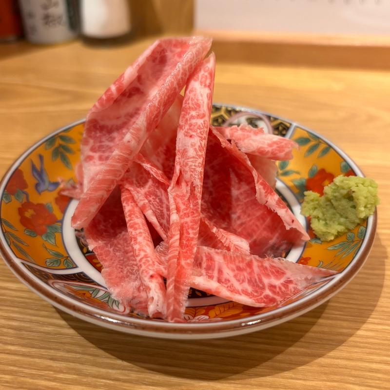 ツラミ刺し(和牛小皿 しんうち 虎ノ門ヒルズ)