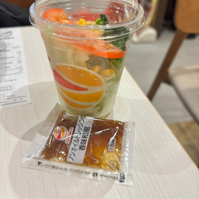 サラダ(ゼッテリア 草加ヴァリエ店)