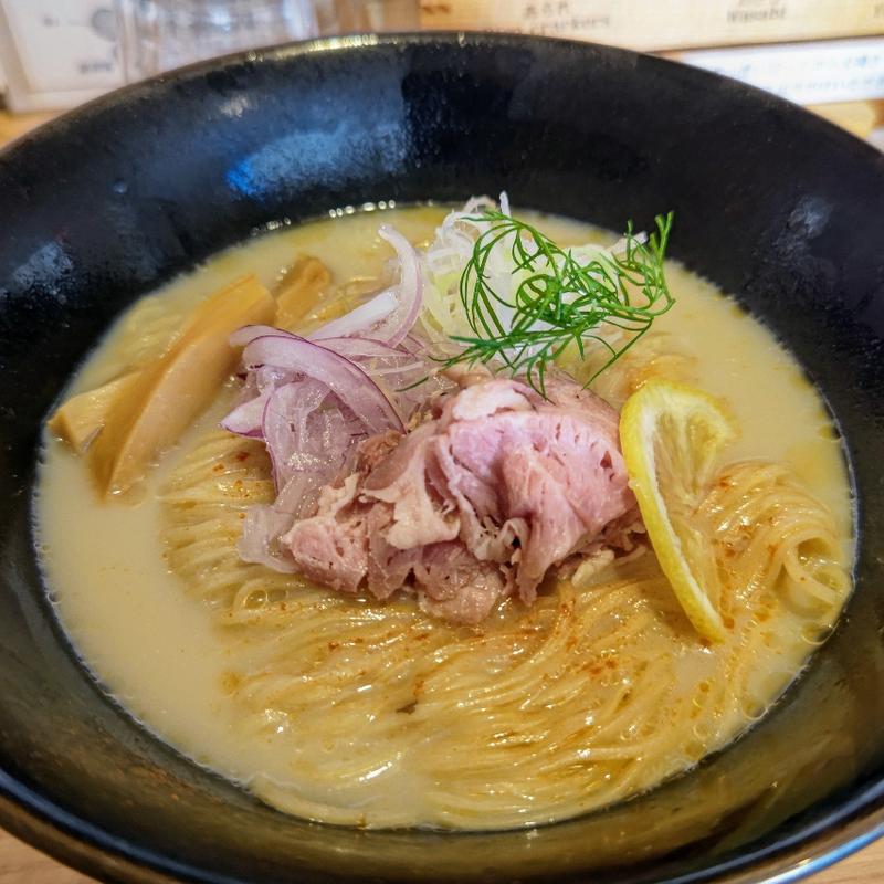 オマール海老の冷しそば(焼きあご塩らー麺たかはし 大船店)