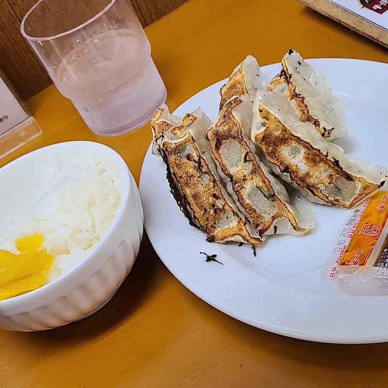 餃子 ライス(辛みそ中華そば金ちゃん 高堂店)