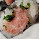 ねぎとろ中巻寿司(スーパーベルクス 浦和原山店)