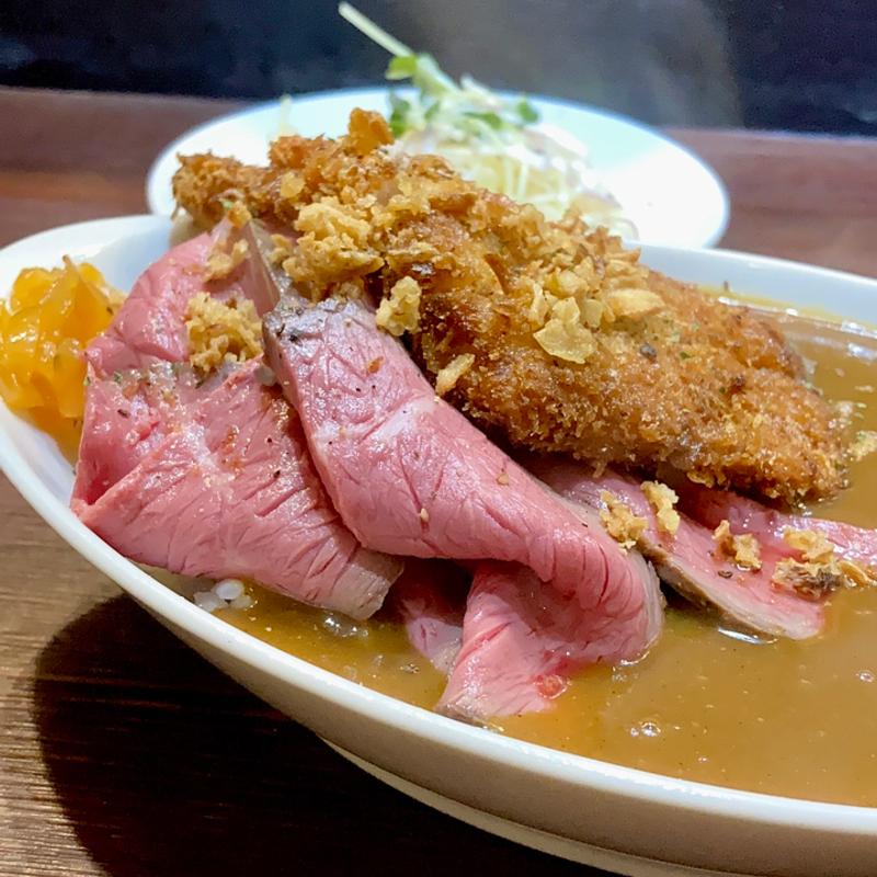 ローストビーフとカツカレー(ダイニング ひら山)