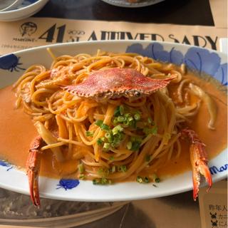渡りガニのトマトクリームスパゲティ(マーロウ 秋谷本店)