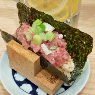 とろねぎ(貝・海苔巻き 野毛しらはら)