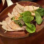 大山鶏のムネ肉のハム