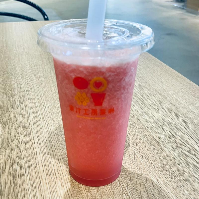 贅沢スイカ M(果汁工房果琳 エミテラス所沢店)