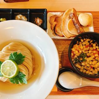 昆布水つけ麺醤油