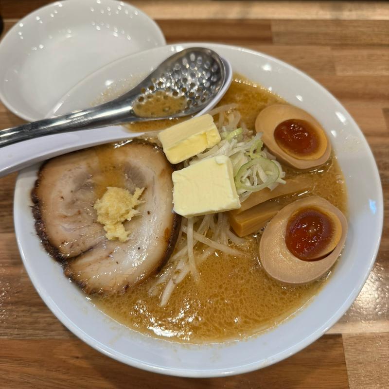 味玉味噌ラーメン(らーめんの館 輝 石川町店)