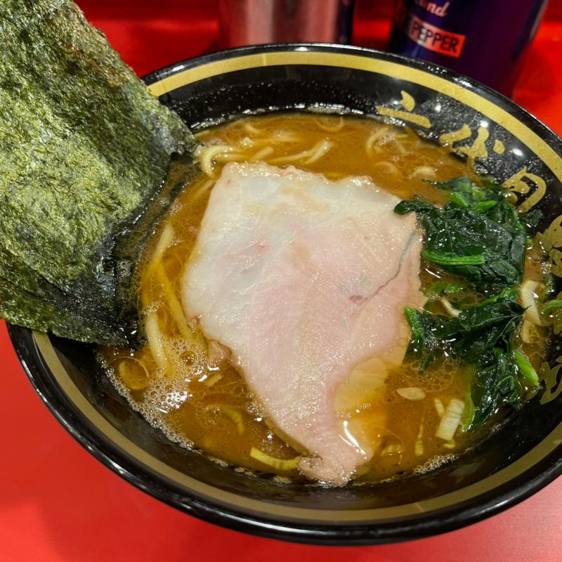 ラーメン(横濱家系ラーメン 六代目 野中家)