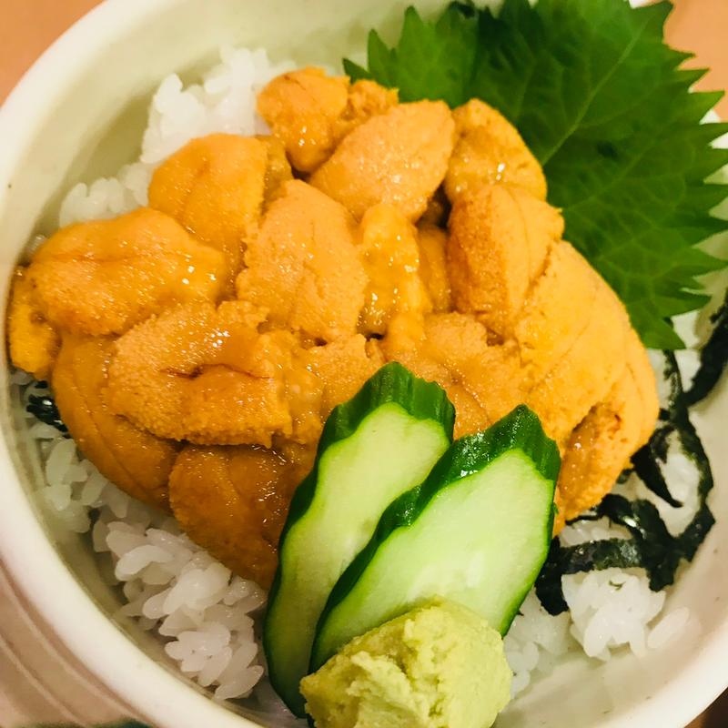 ウニ丼(廻鮮寿司　塩釜港 塩釜店 （かいせんずし しおがまこう）)