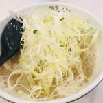 魚介とんこつラーメン(ラーメン海鳴 中洲店 )