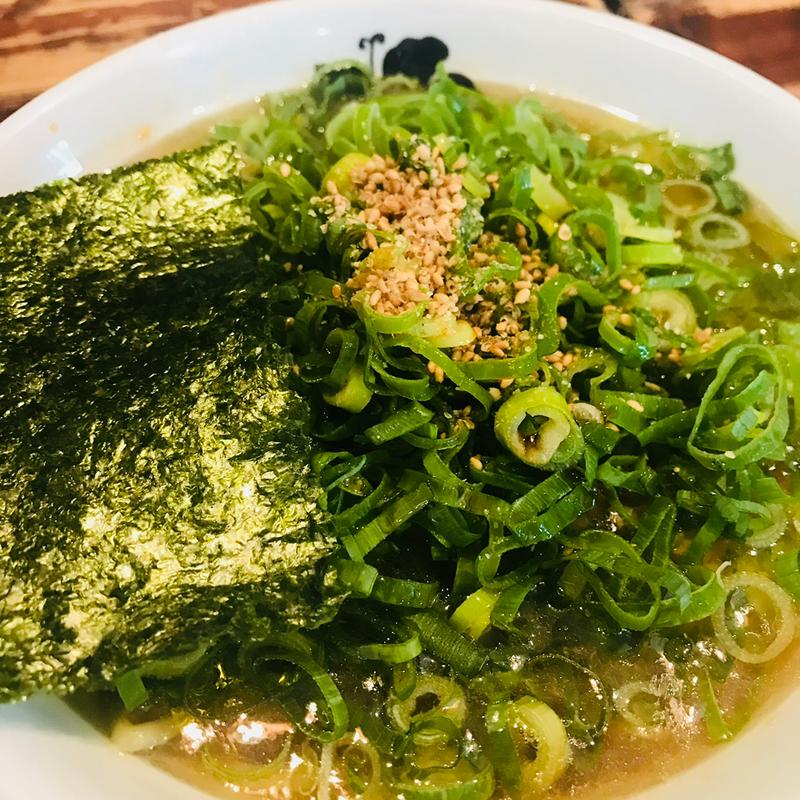 とんこつラーメン(Y’sラーメン)