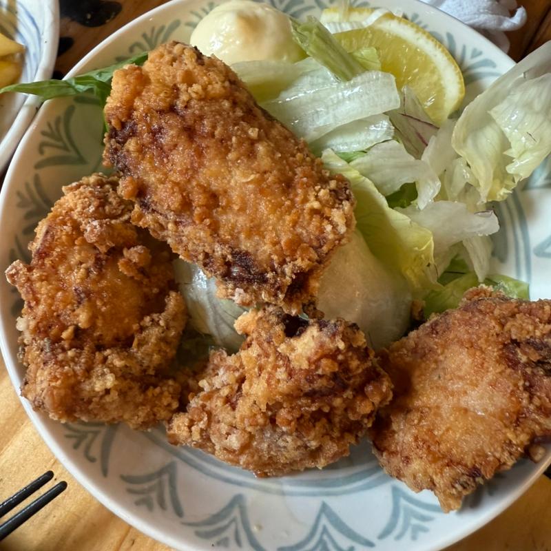 唐揚げ(大衆寿司酒場 こがね商店)