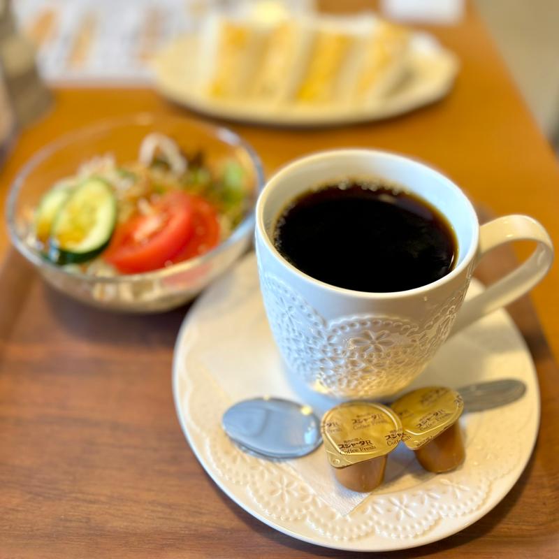 ラージアメリカンコーヒー(CAFE MOGMOF)