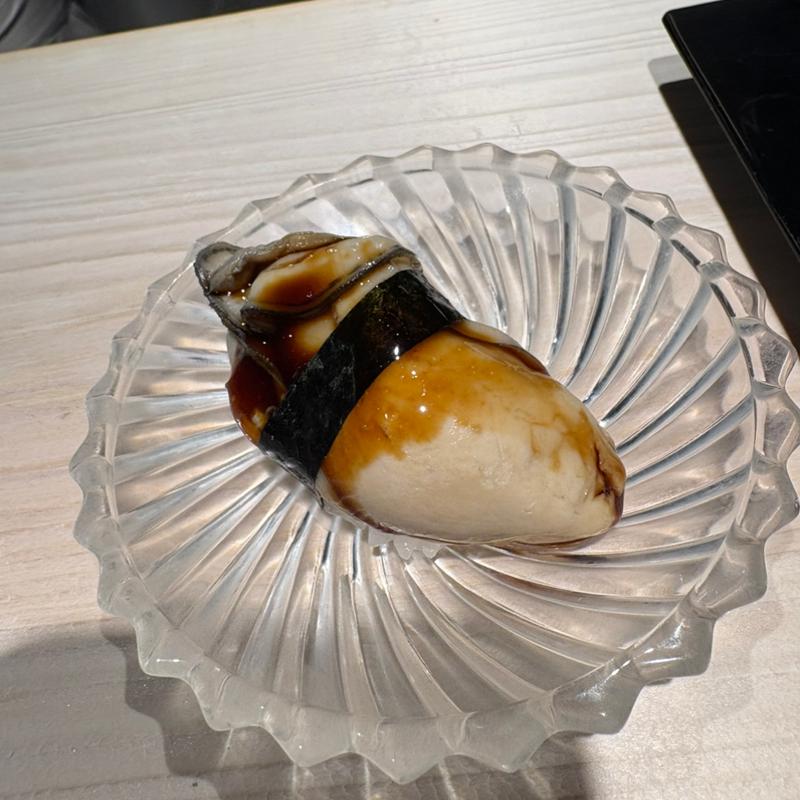 煮牡蠣(立喰 鮨となり 麻布十番)
