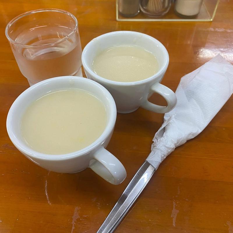 コーンスープ(洋食 ゾロ)