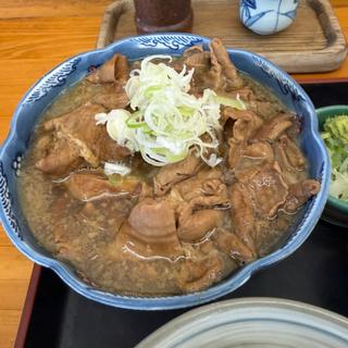 モツ煮セット　冷たい蕎麦(そば処 二城 )