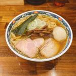 奈つやの中華そば(味玉付)