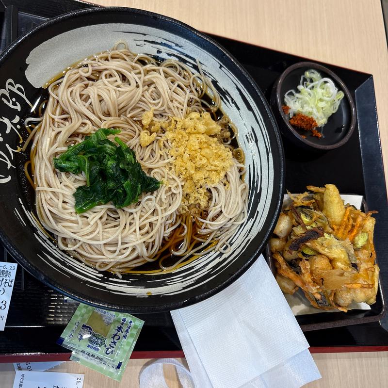 冷やし小柱と夏野菜のかきあげそば(ゆで太郎 もつ次郎 北本深井店)