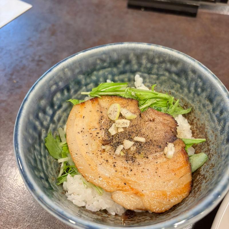 炙りチャーシュー飯(175°DENO担担麺 札幌駅前通店)