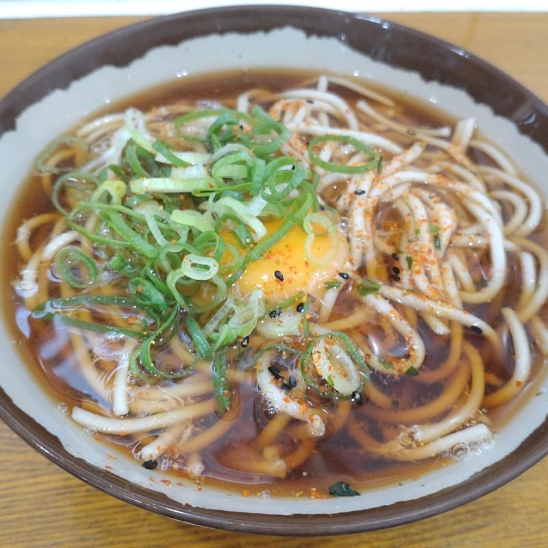 月見 そば うどん(弥生軒 （やよいけん）)