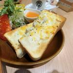 チキングラタントーストランチ