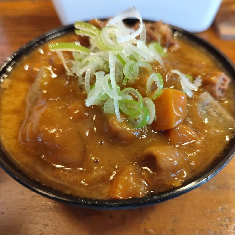 カレーもつ煮(もつ煮 久保田)