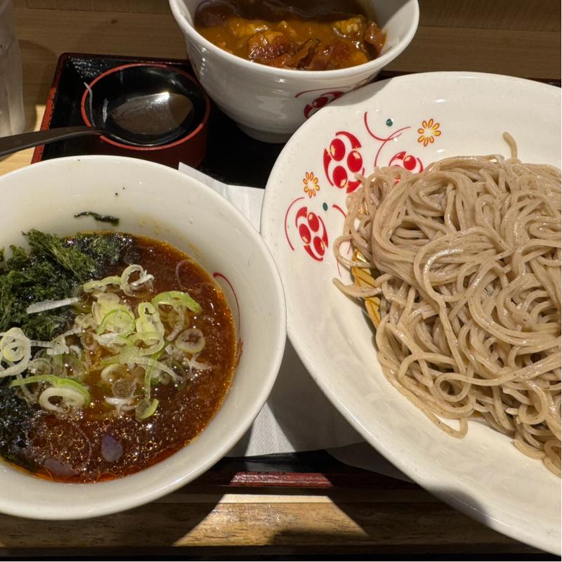 ピリリと辛い海苔つけそば(いろり庵きらく 南浦和)