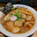 肉入れすぎ プレミアム貝出汁らーめん