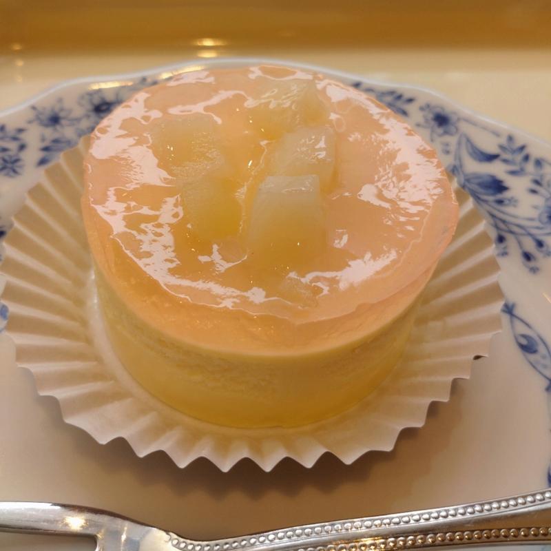 白桃とシャインマスカットのレアチーズ(ドトールコーヒーショップ 京成成田店)