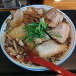 うすくちWチャーシューメン