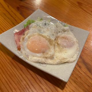 ベーコンエッグ