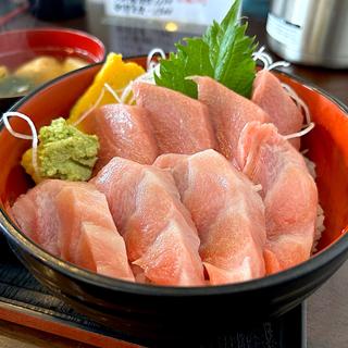 本マグロ大トロ丼