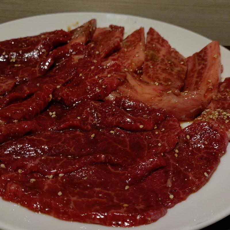 上カルビ(炭火焼肉 きらく亭)