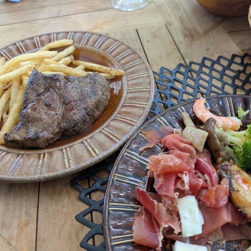 ステーキ(ピレネー （Pyreness）)