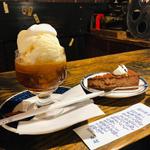 チョコレートケーキ ティーパフェ