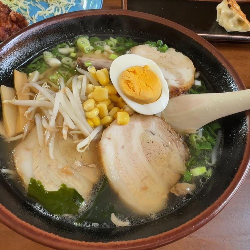 塩チャーシュー麺(豊浜中之坪５−２)