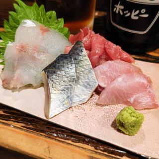 刺身四点盛り