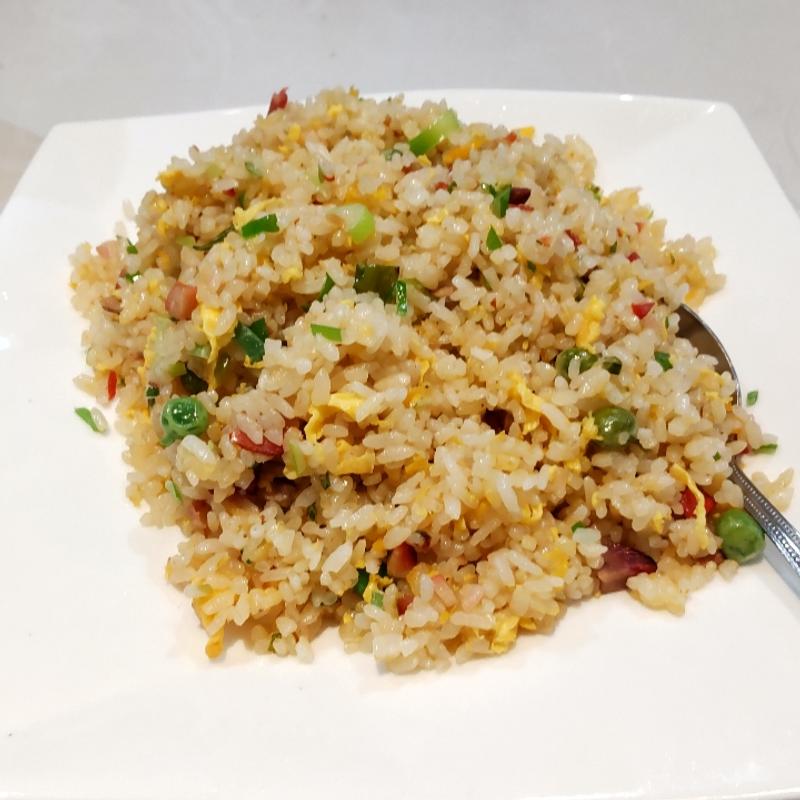 チャーシュー入りチャーハン(龍香園)