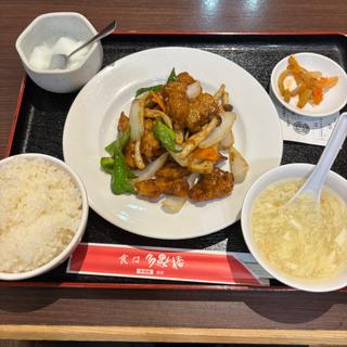白身魚のバター黒胡椒炒め定食(多福菜香)